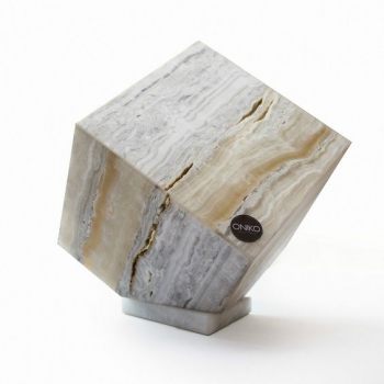 onyx-cube-table-lamp-20x20x20cm