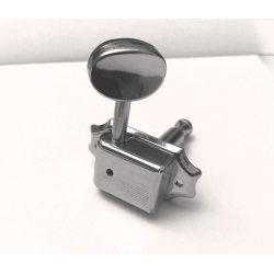 clavija-cromada-vintage-con-boton-oval-una-pieza