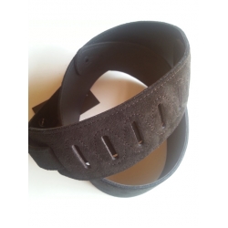 thali-correa-para-guitarra-o-bajo-gamuza-negra